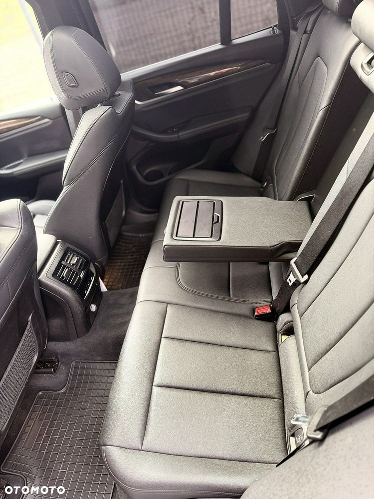 BMW X3 xDrive30i xLine - 38