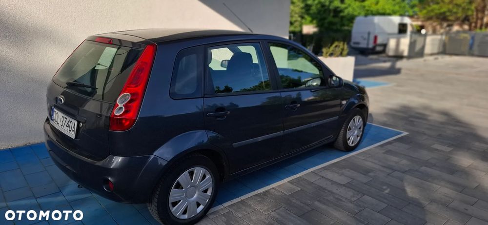 Ford Fiesta - 3
