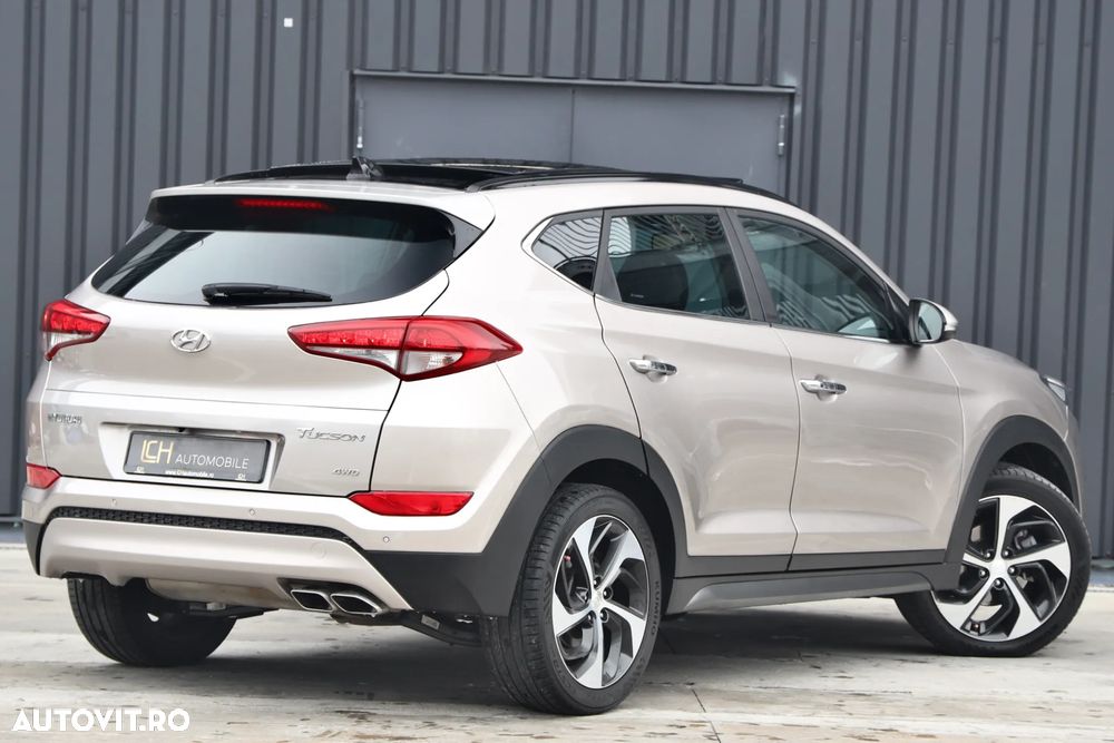 Hyundai Tucson 2.0 CRDI 4WD Automatik Premium - 4