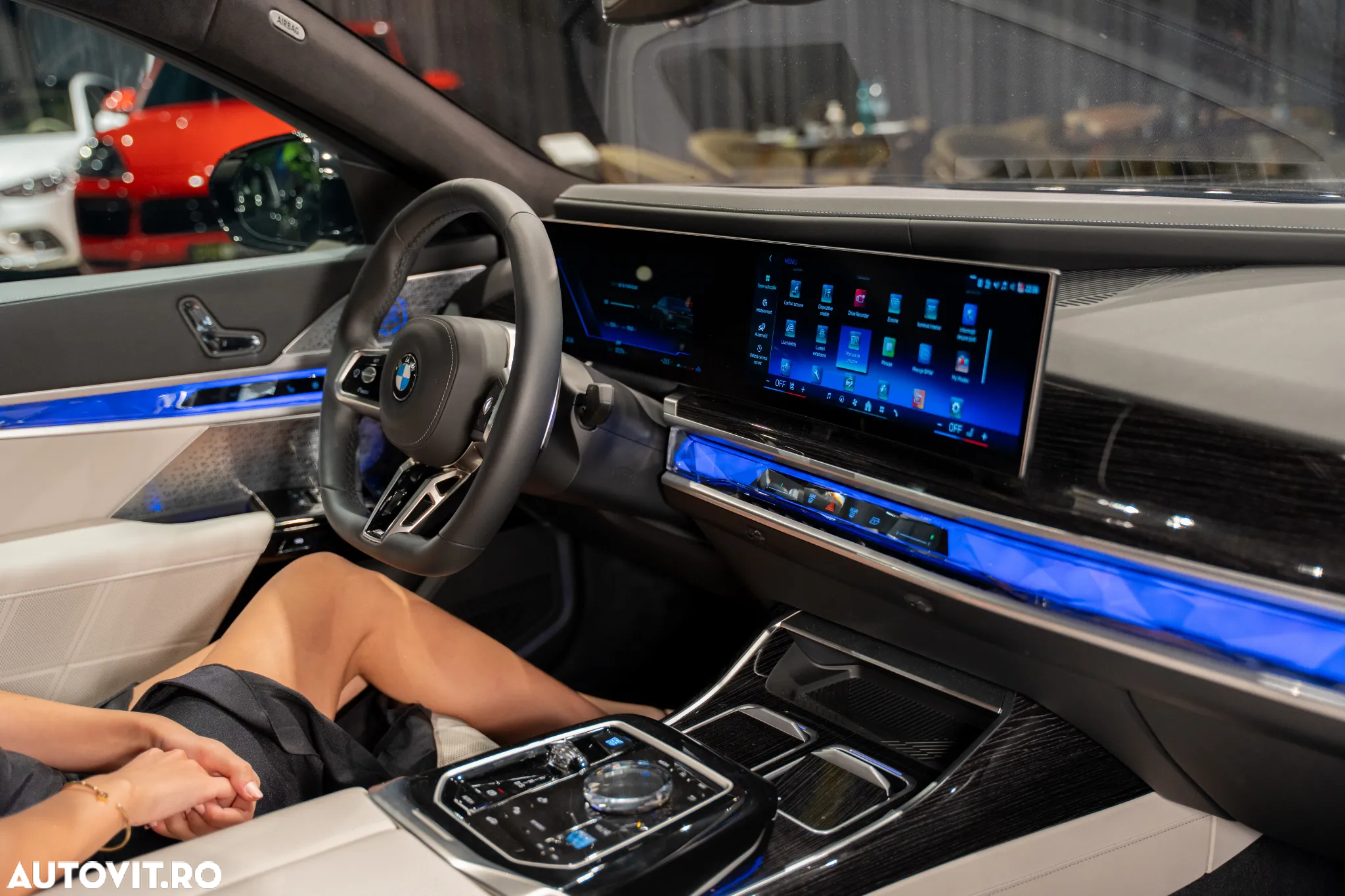 BMW Seria 7 740d xDrive MHEV - 13