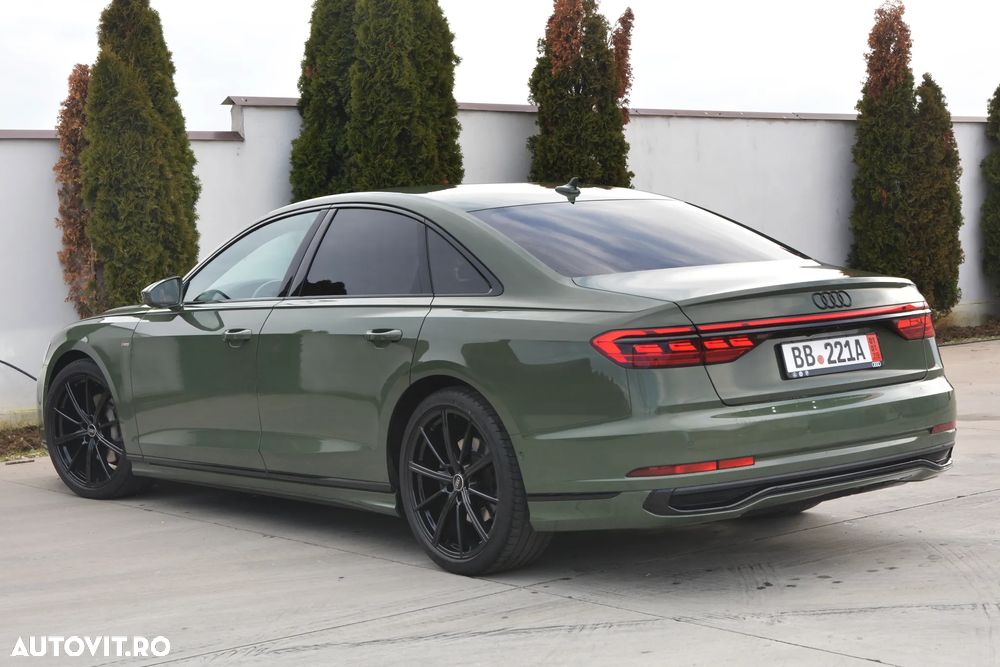 Audi A8 - 5
