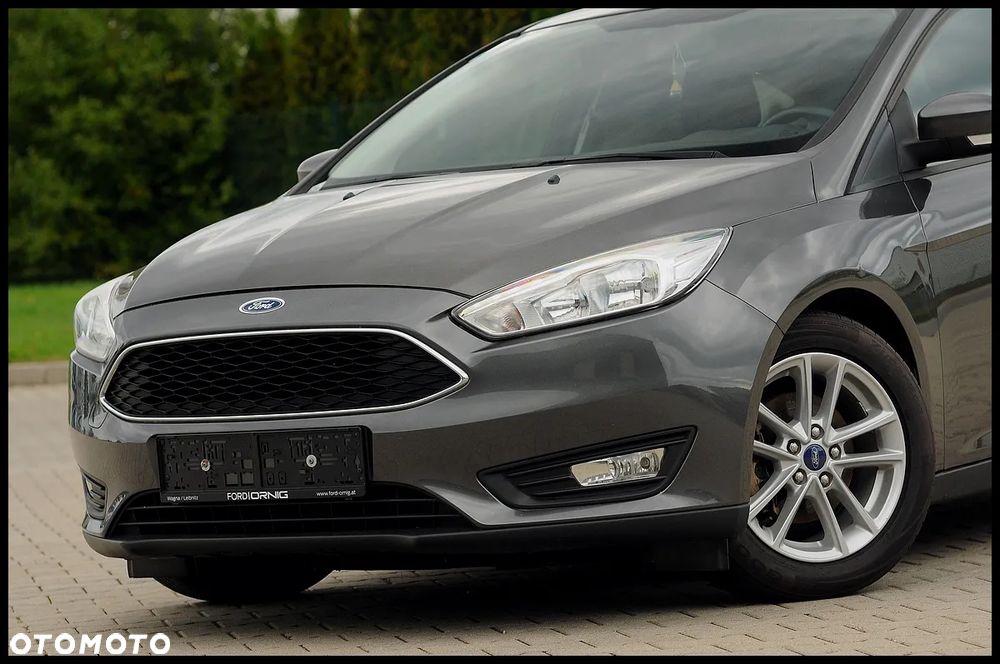Ford Focus - 12