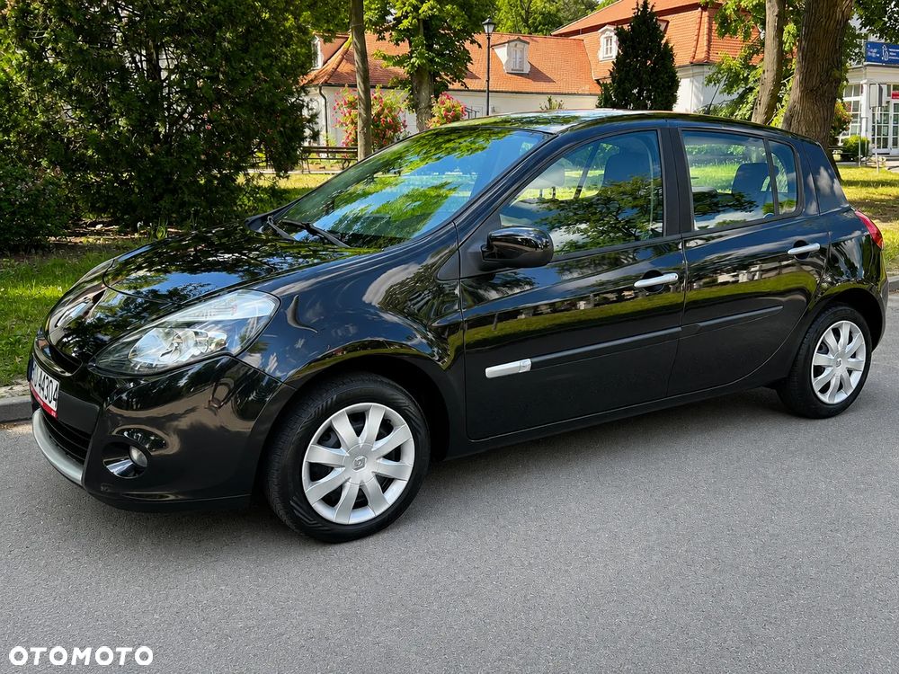 Renault Clio 1.2 16V 75 Expression - 4