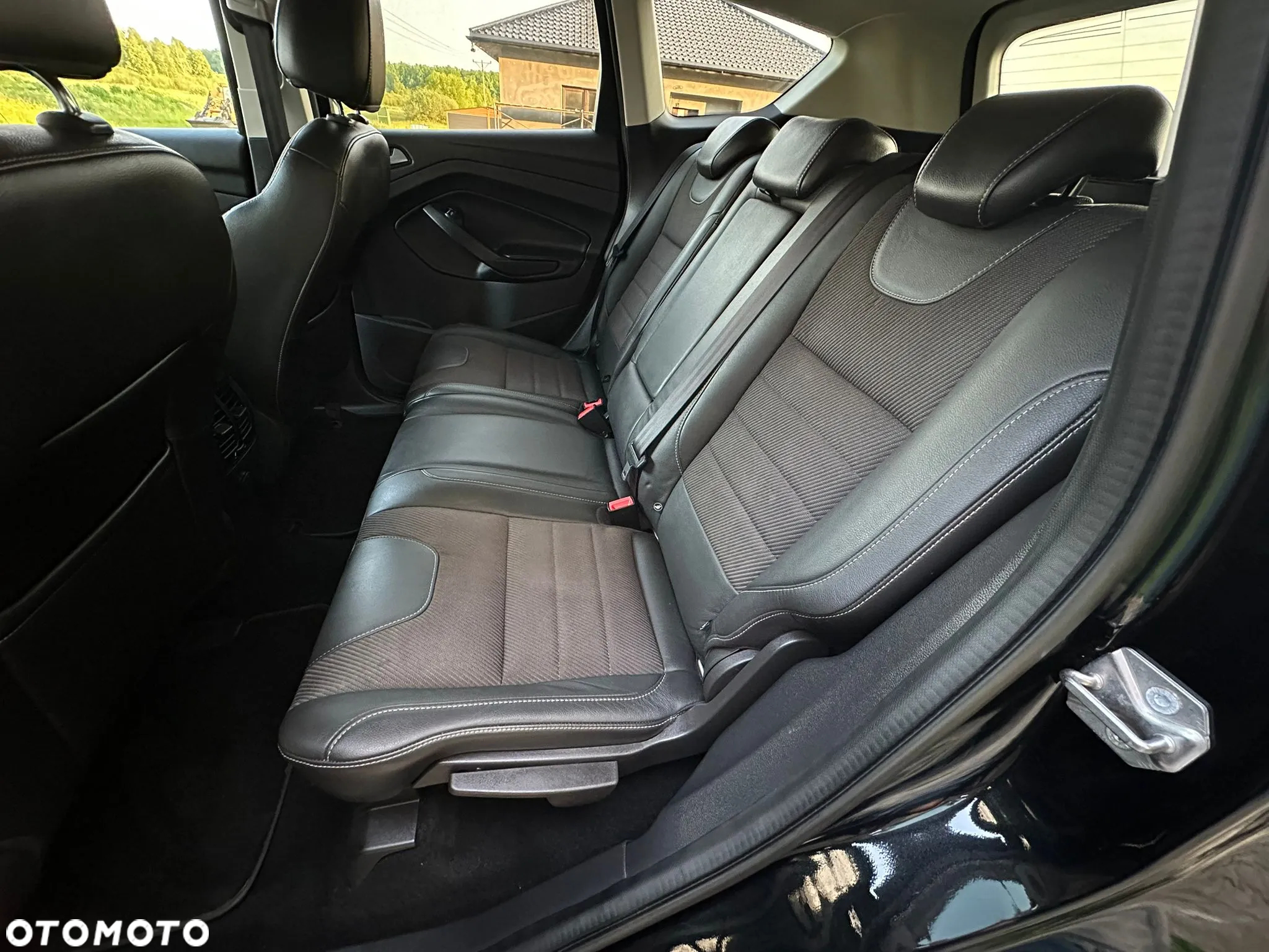 Ford Kuga 2.0 TDCi 4WD Titanium - 33