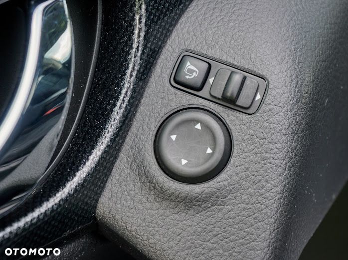 Nissan X-Trail 1.6 DCi ALL-MODE 4x4i N-Vision - 23