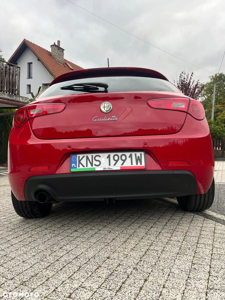 Alfa Romeo Giulietta 2011 photo 3