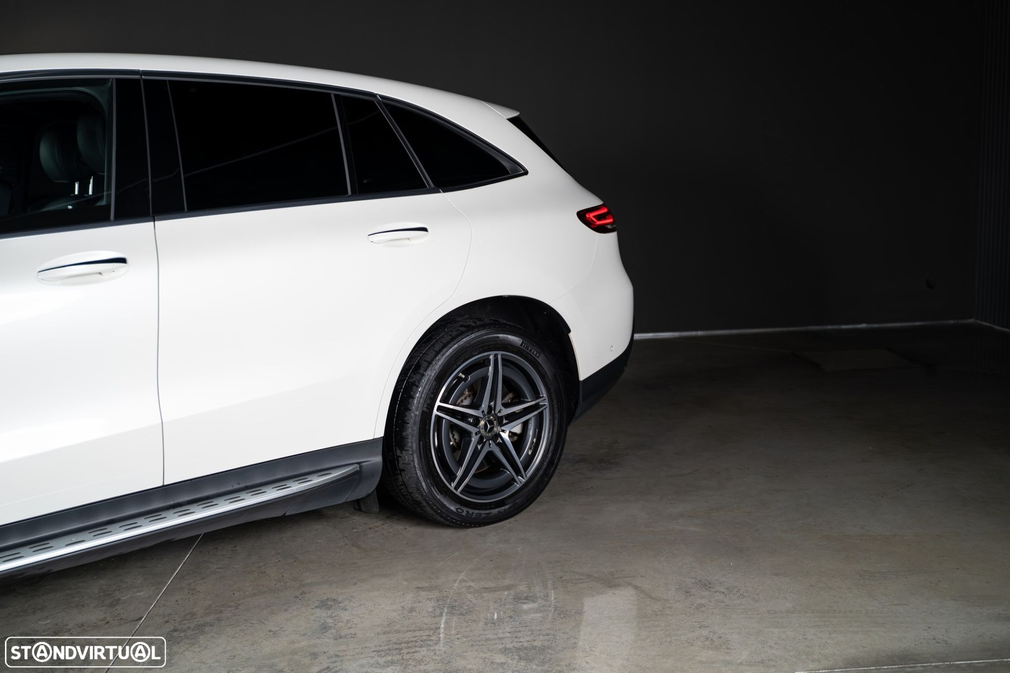 Mercedes-Benz EQC 400 4Matic - 48