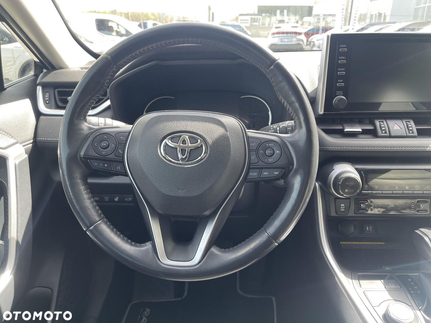 Toyota RAV4 - 11