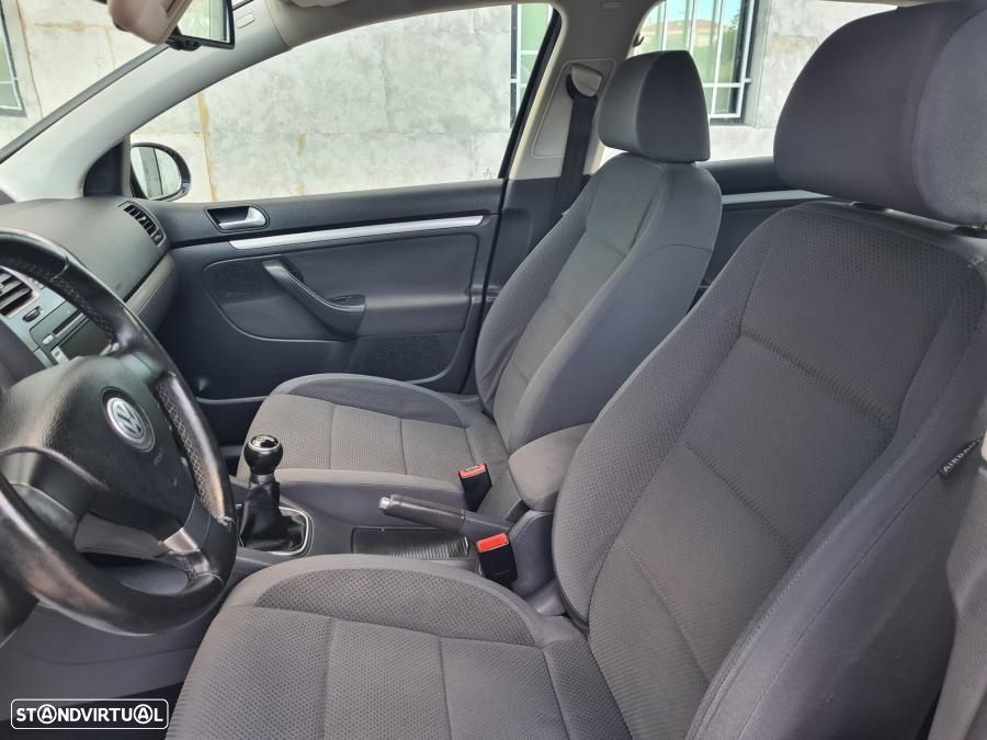 VW Golf 1.9 TDi Confortline - 13