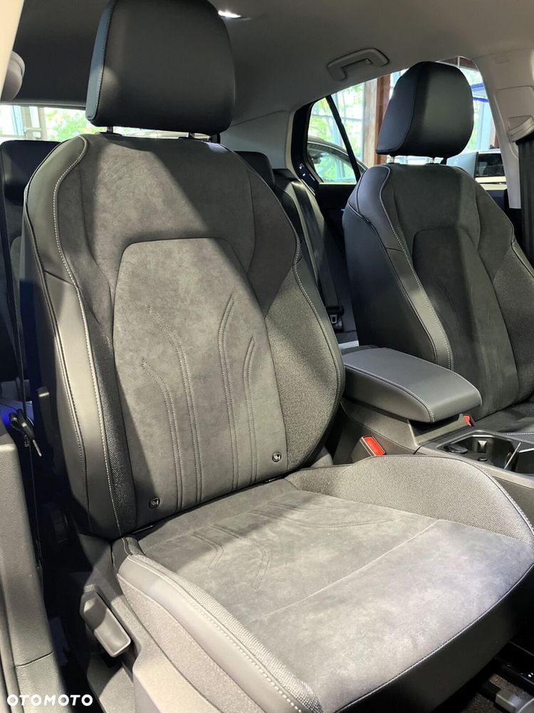 Volkswagen Golf 1.5 TSI Life Plus - 32