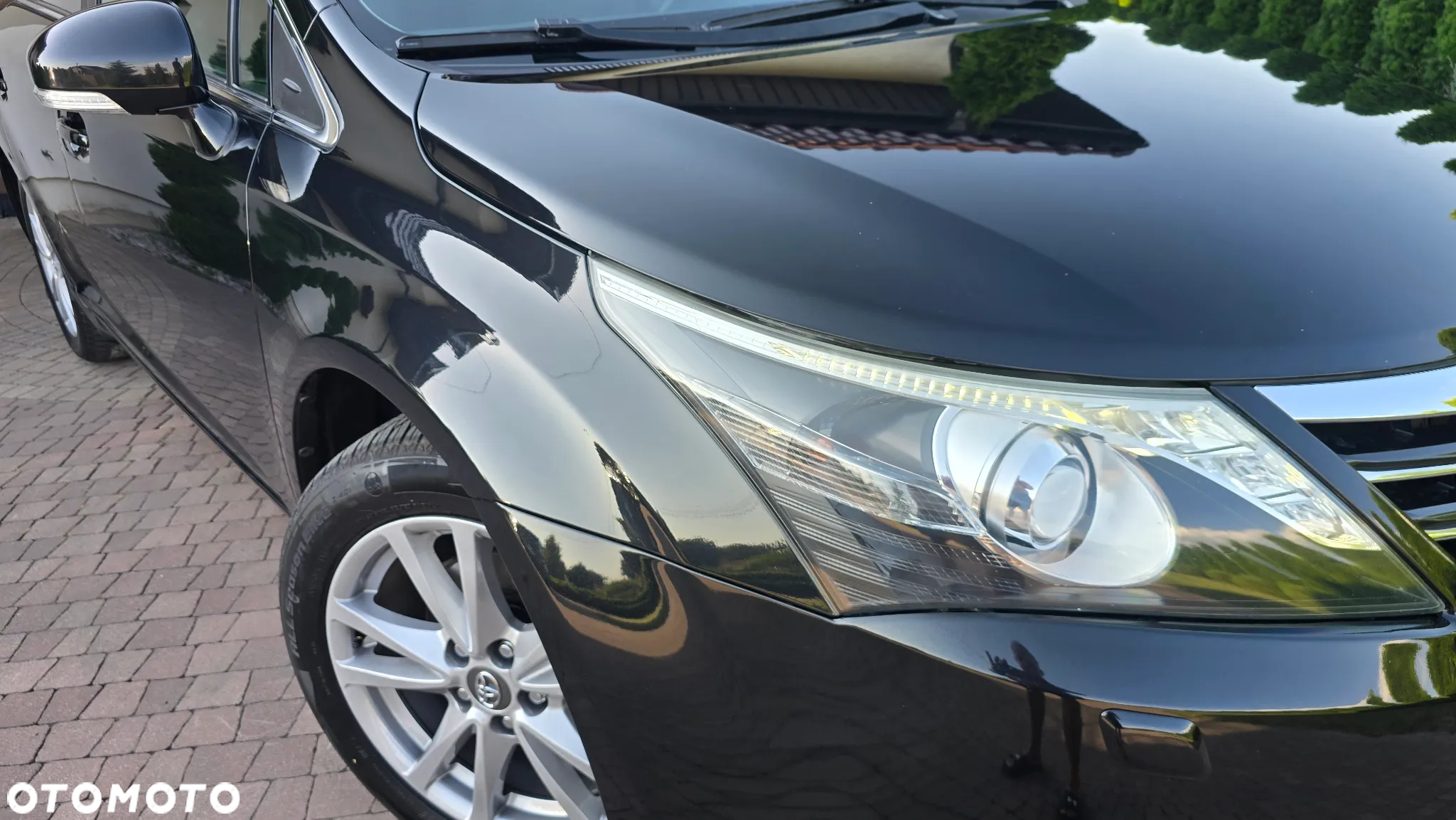 Toyota Avensis - 13