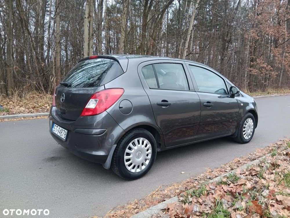 Opel Corsa - 4