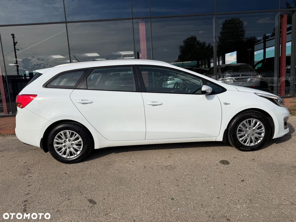 Kia Ceed 1.4 M - 8