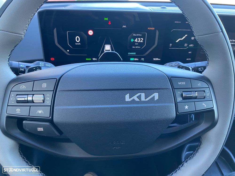 Kia EV4 81.4 kWh Tech - 24