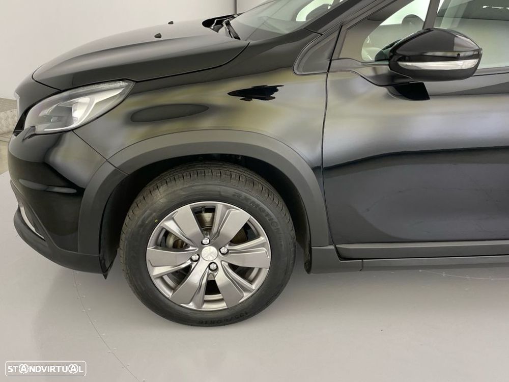 Peugeot 2008 1.2 PureTech Signature - 18