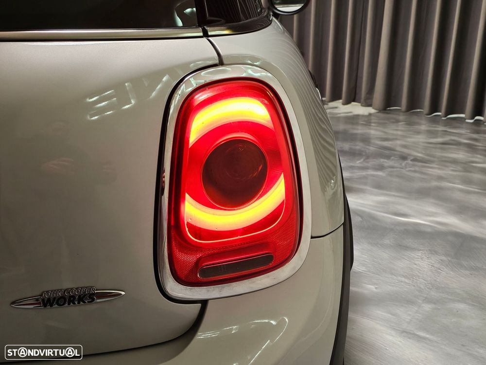 MINI 3 Portas John Cooper Works Aut. - 32