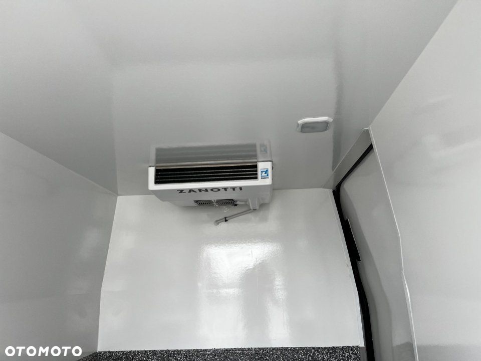Ford Transit Custom - 9