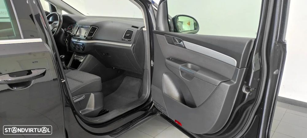 VW Sharan 2.0 TDI Trendline - 26