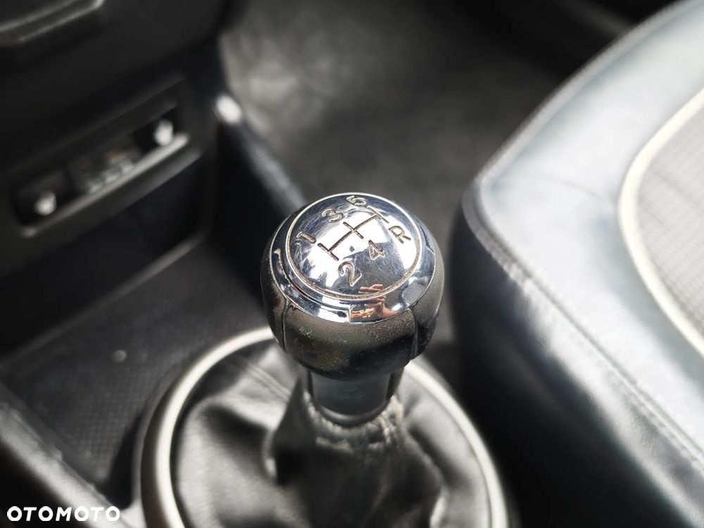 Hyundai i20 1.25 Wersja Jubileuszowa - 30