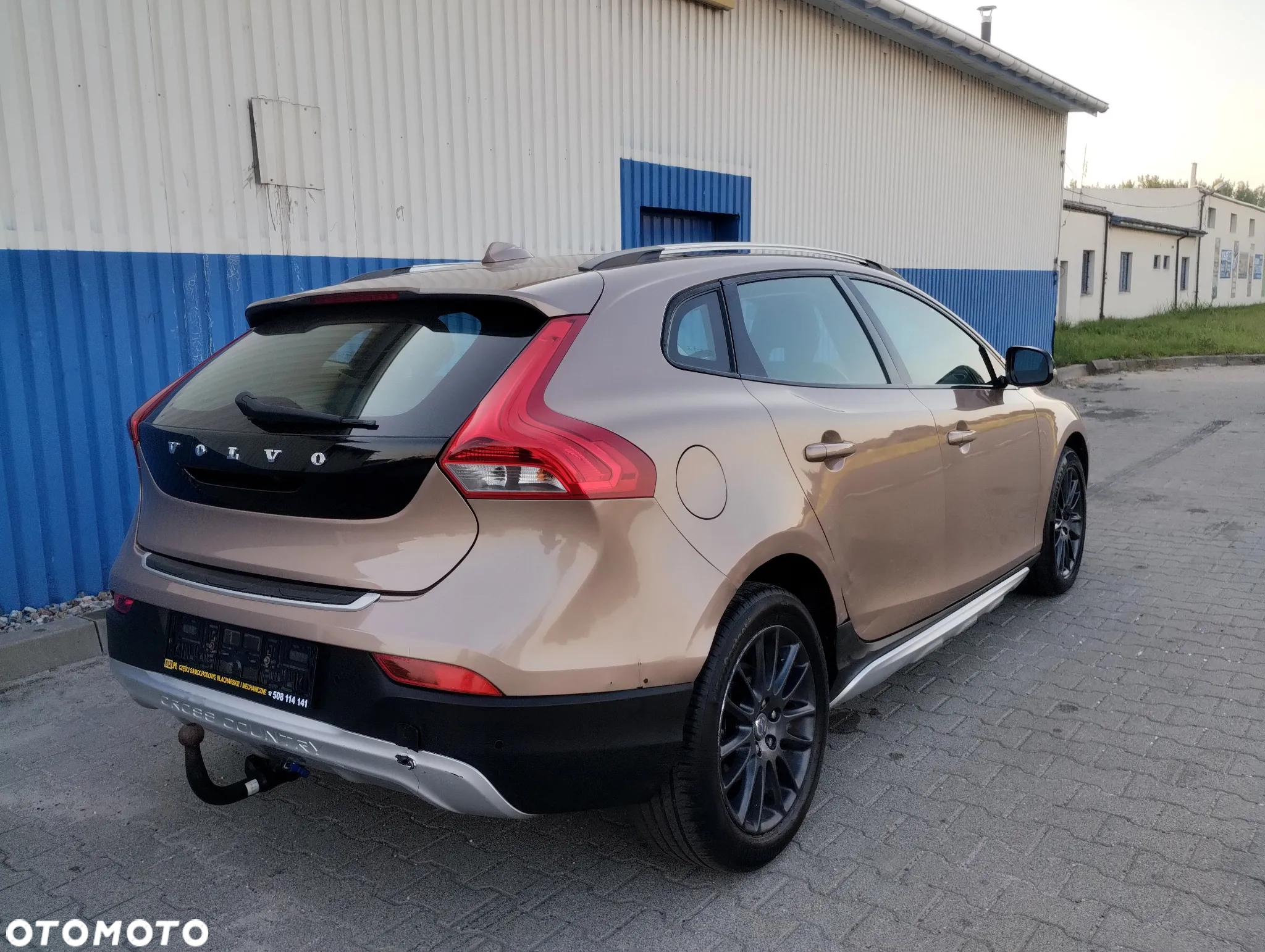 Volvo V40 Cross Country D2 Kinetic - 4