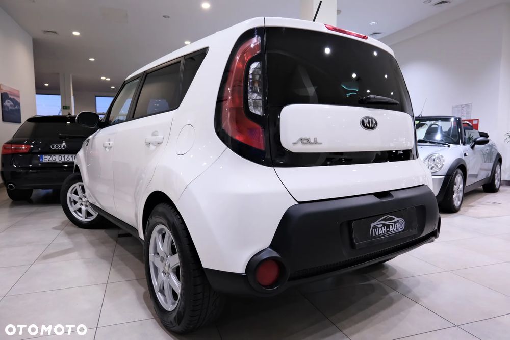 Kia Soul 1.6 GDI L - 16