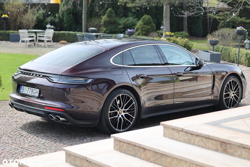 Porsche Panamera 4 Platinum Edition - 6