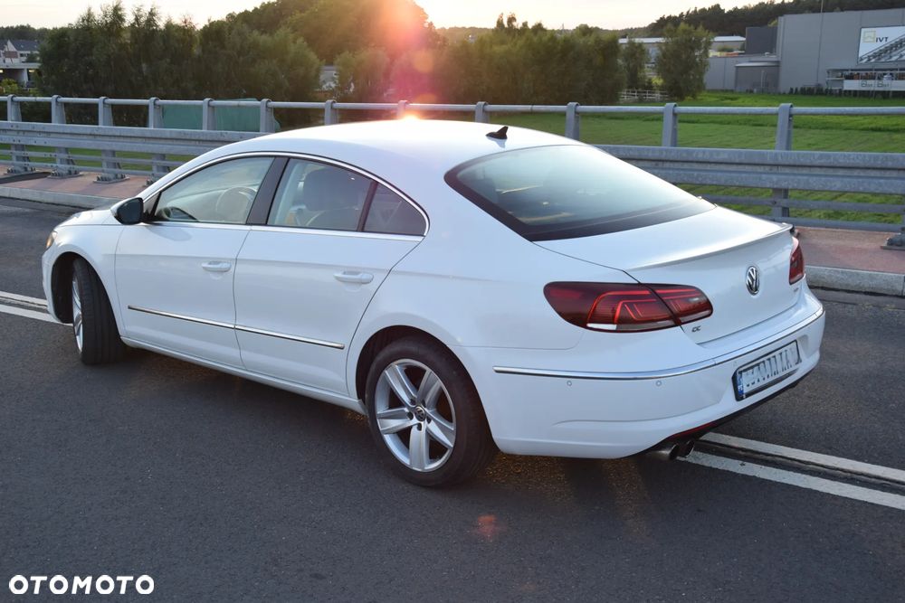 Volkswagen CC 2.0 TSI DSG - 2