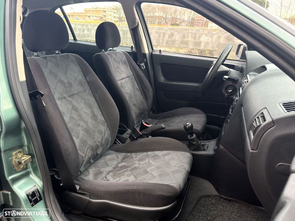 Opel Astra 1.4i Sportive - 9