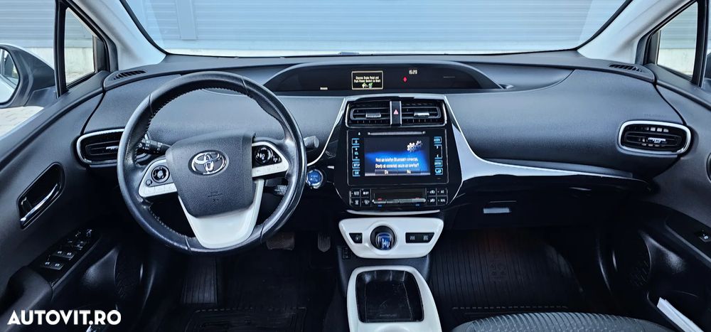Toyota Prius - 7