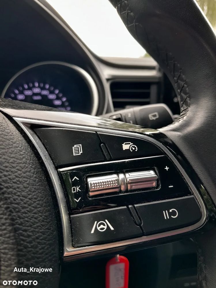 Kia Ceed 1.5 T-GDI M - 22