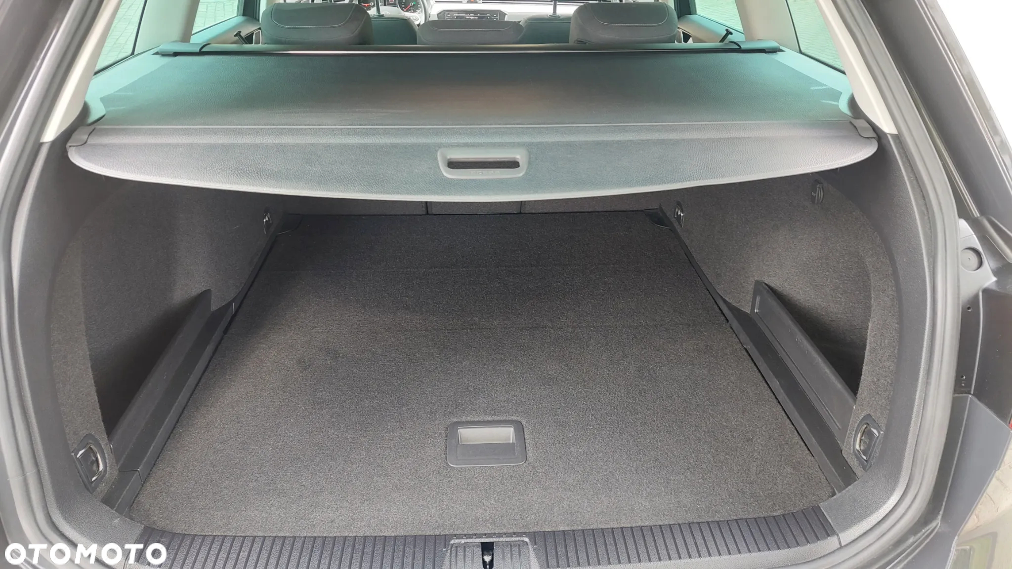 Volkswagen Passat - 3