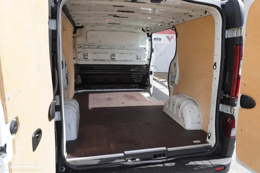 Renault Trafic 1.6 dCi L1H1 1.0T - 18
