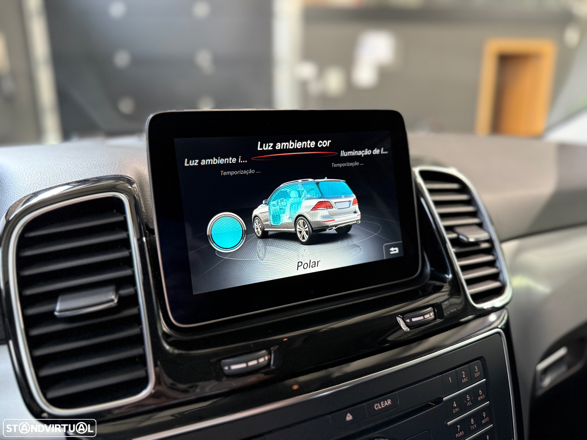 Mercedes-Benz GLE 350 d 4Matic 9G-TRONIC AMG Line - 36