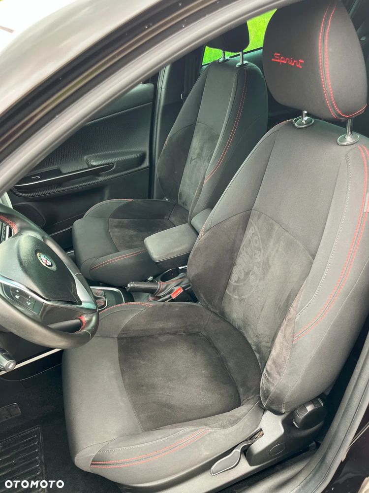 Alfa Romeo Giulietta 1.4 TB 16V Multiair Sprint - 17