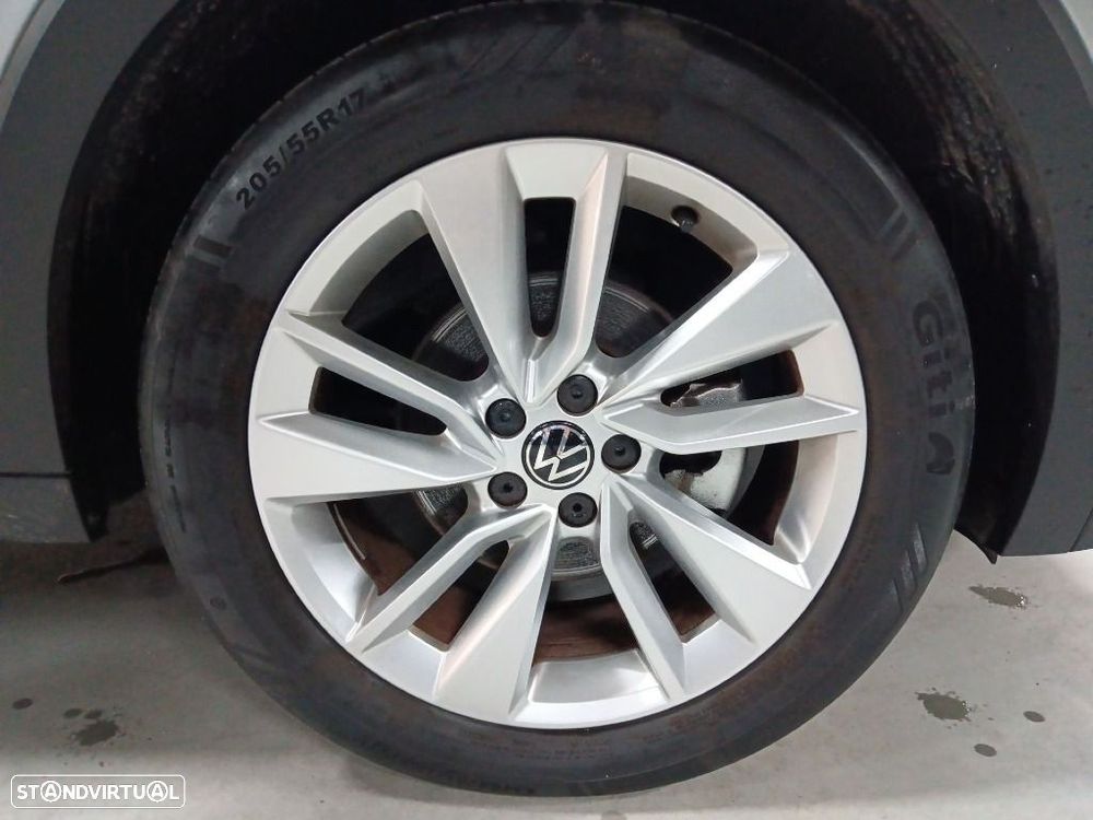 VW T-Cross 1.0 TSI Urban - 33