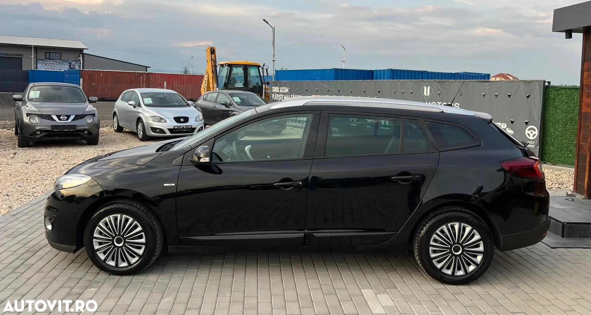Renault Megane ENERGY dCi 130 BOSE EDITION - 28