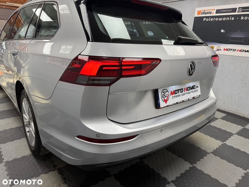 Volkswagen Golf - 23