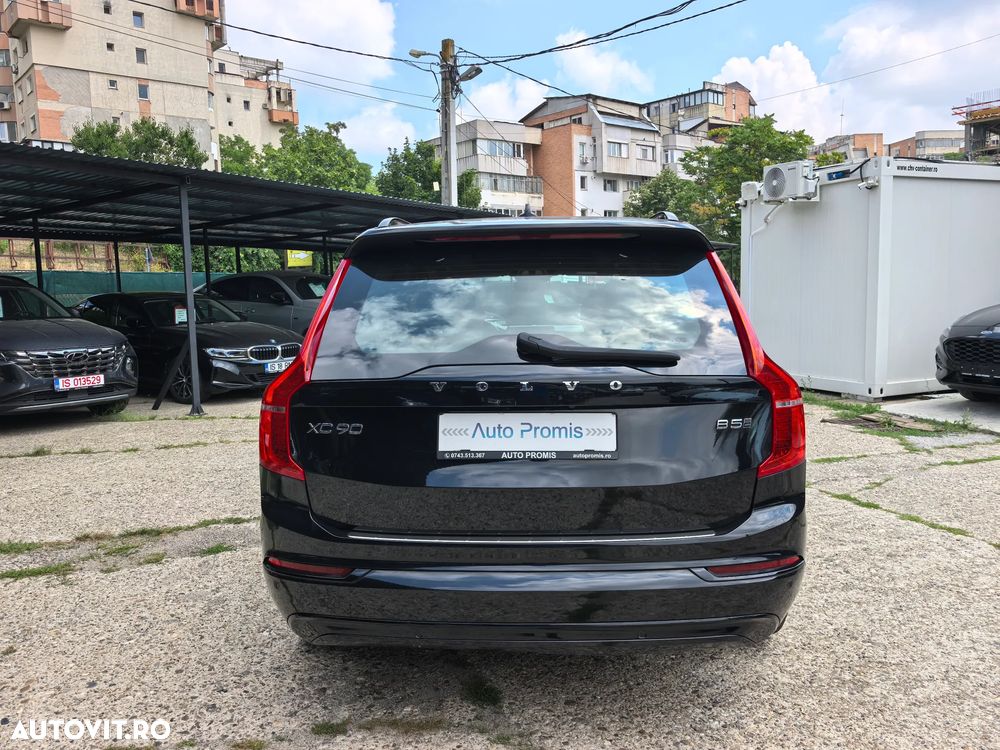 Volvo XC 90 B5 D AWD Ultimate Dark - 11
