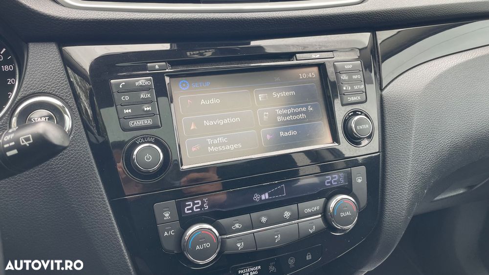 Nissan Qashqai 1.6 DCI Start/Stop N-Connecta - 17