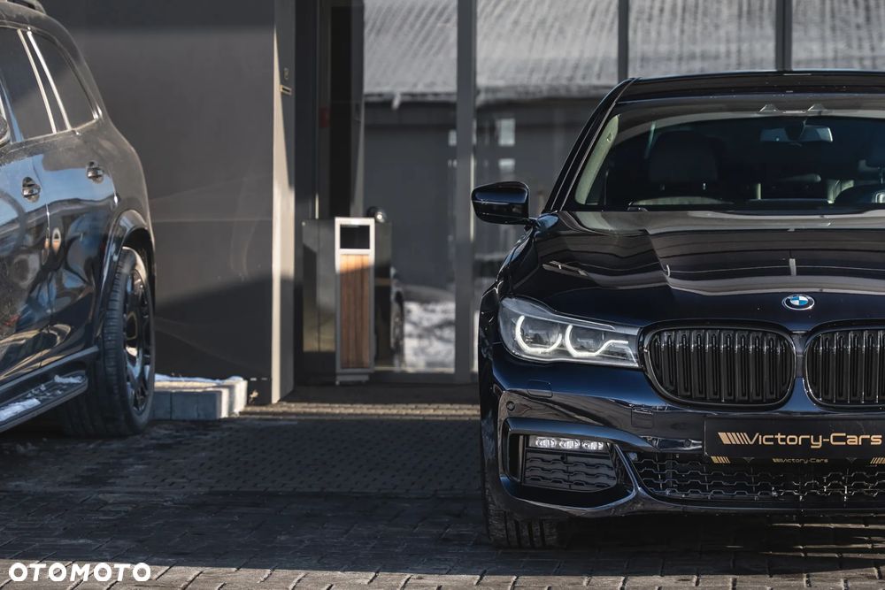BMW Seria 7 740d xDrive sport - 10
