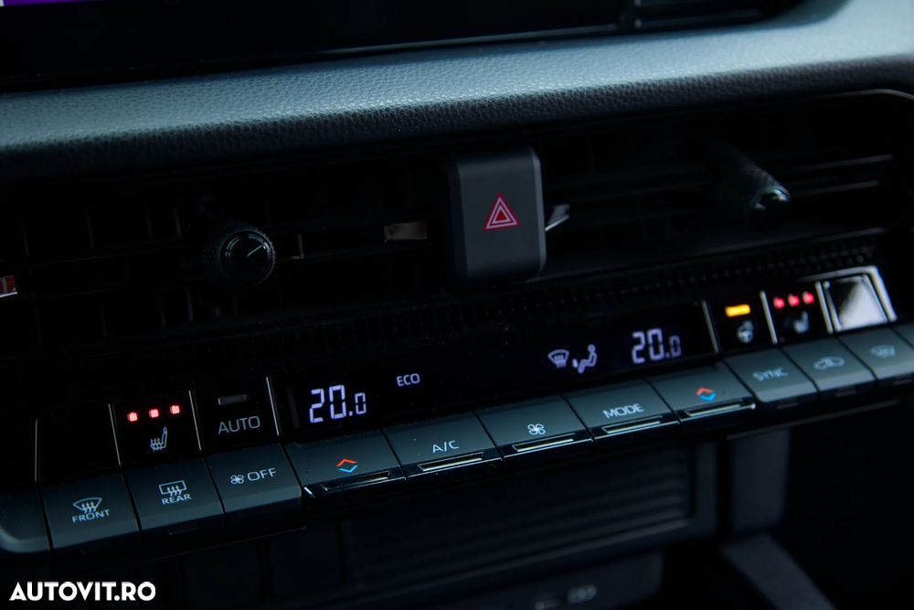 Toyota Land Cruiser - 28