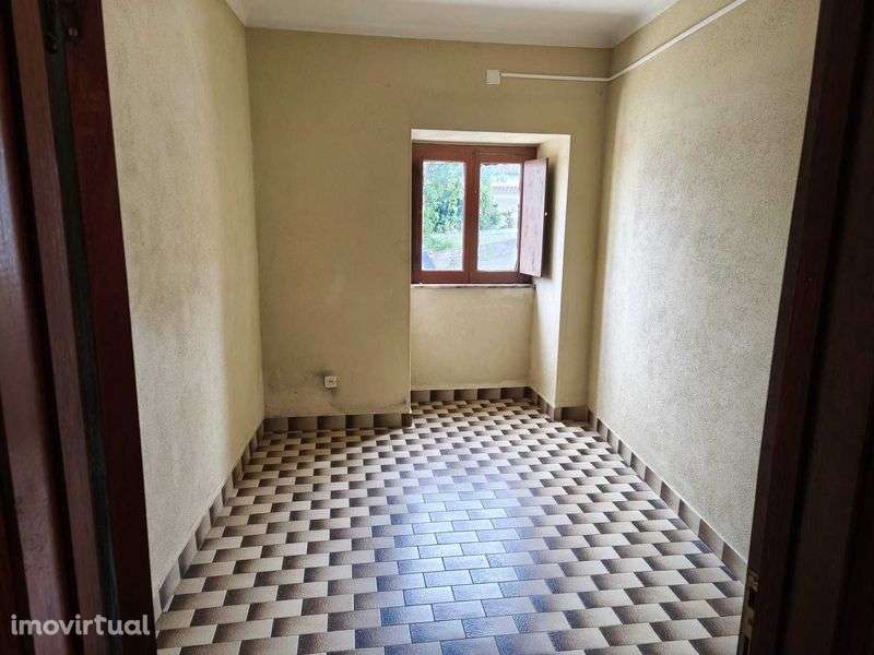 Quinta com terreno na Urra - Grande imagem: 4/12