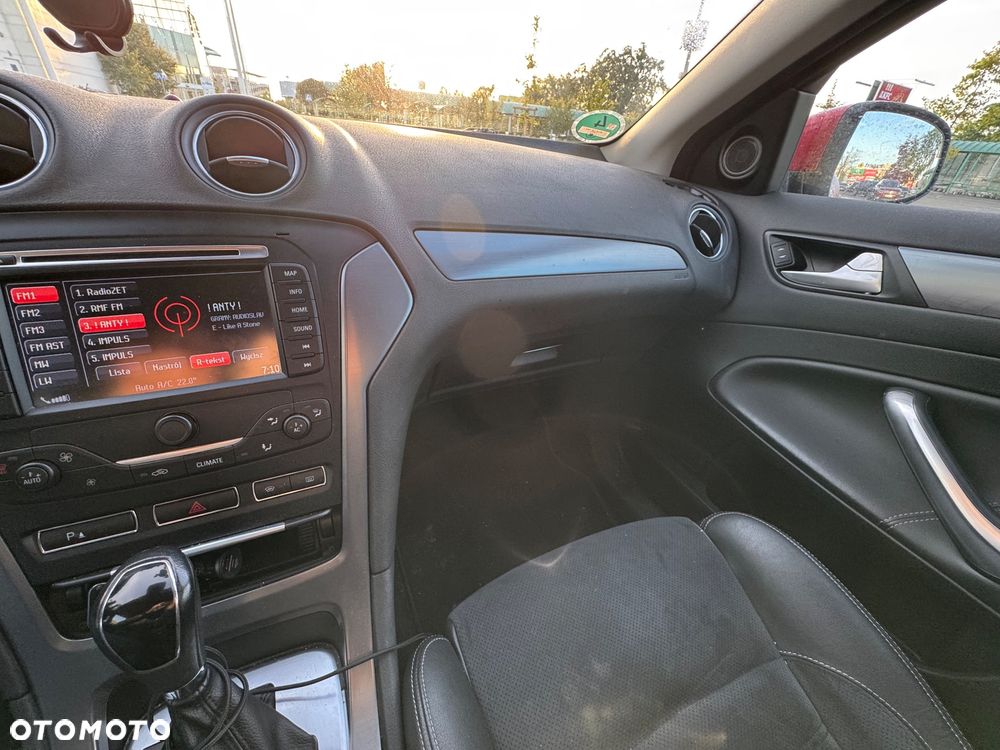 Ford Mondeo 2.2 TDCi Titanium - 20