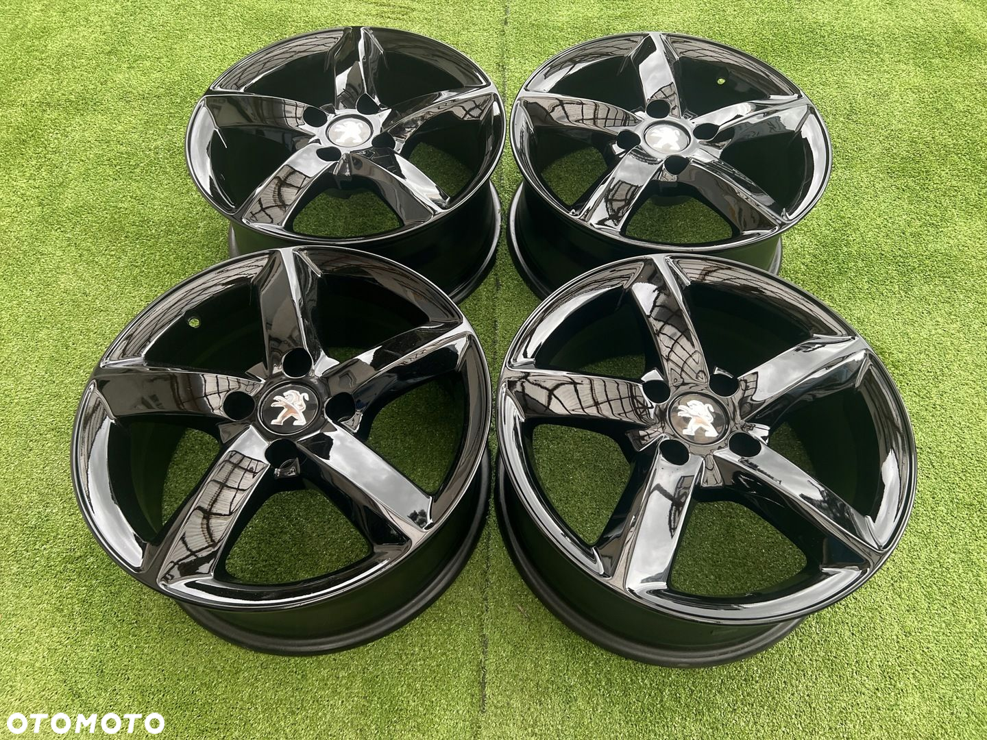 KOMPLET FELG FELGI ALU MEGA WHEELS PEUGEOT CITROEN DS 16 4X108 ET26 - 4