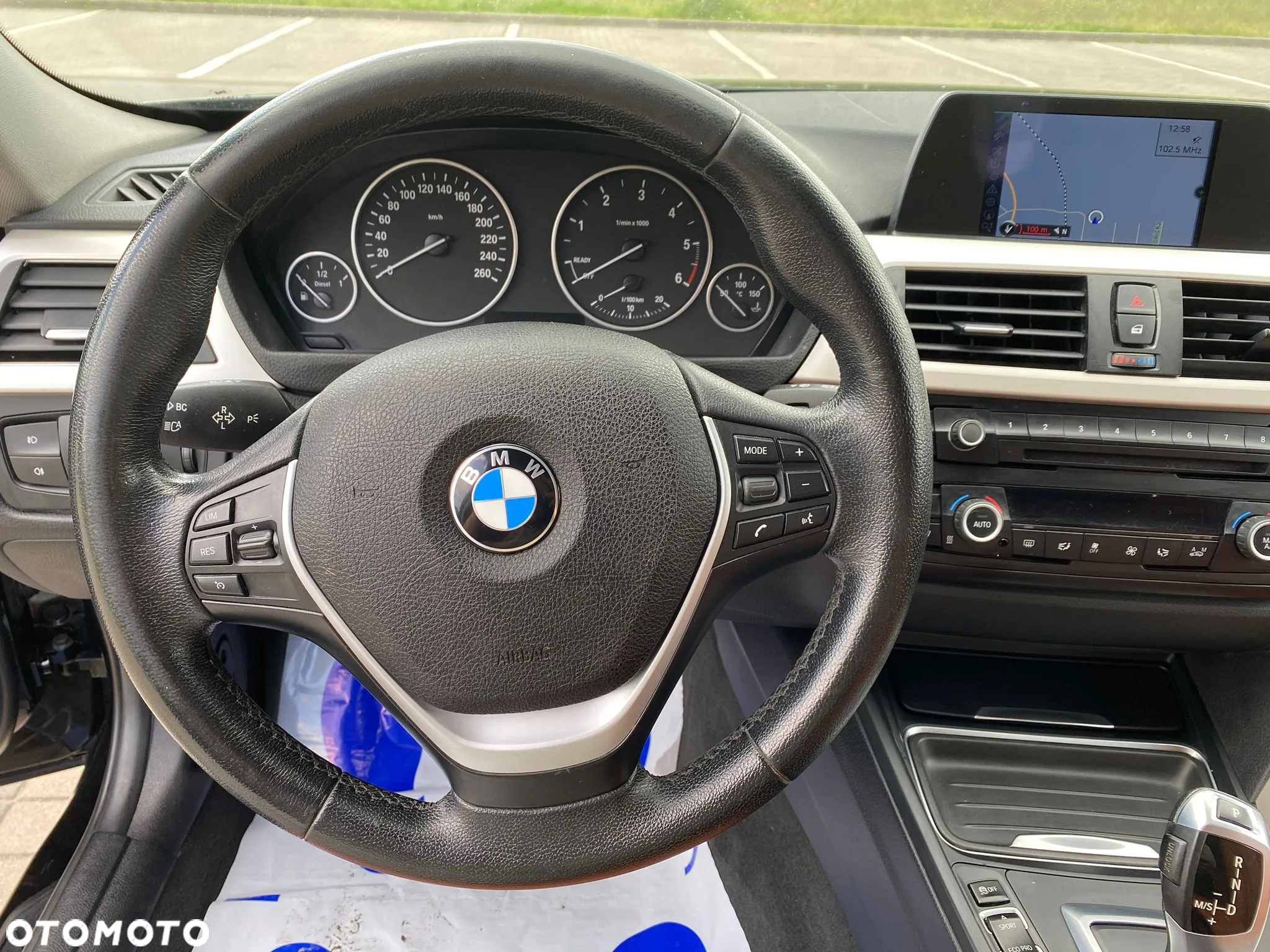 BMW Seria 3 320d Touring Luxury Line - 18
