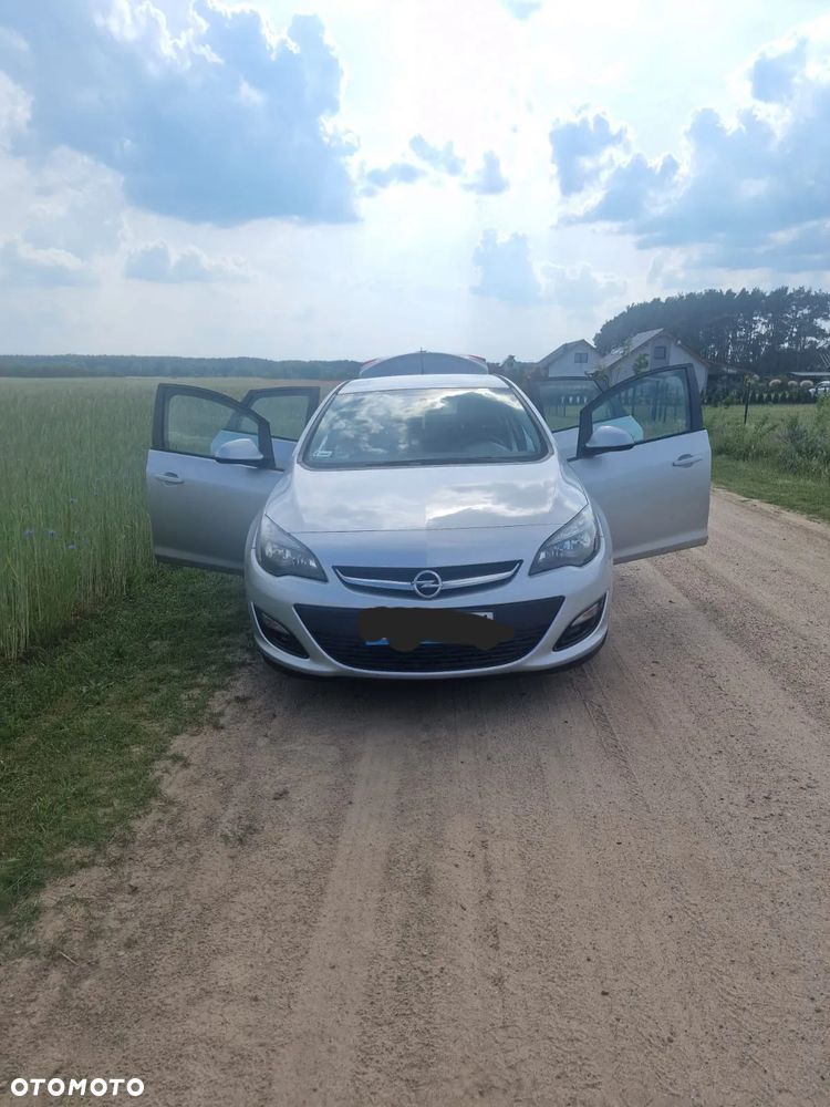 Opel Astra 1.4 T Executive - 5