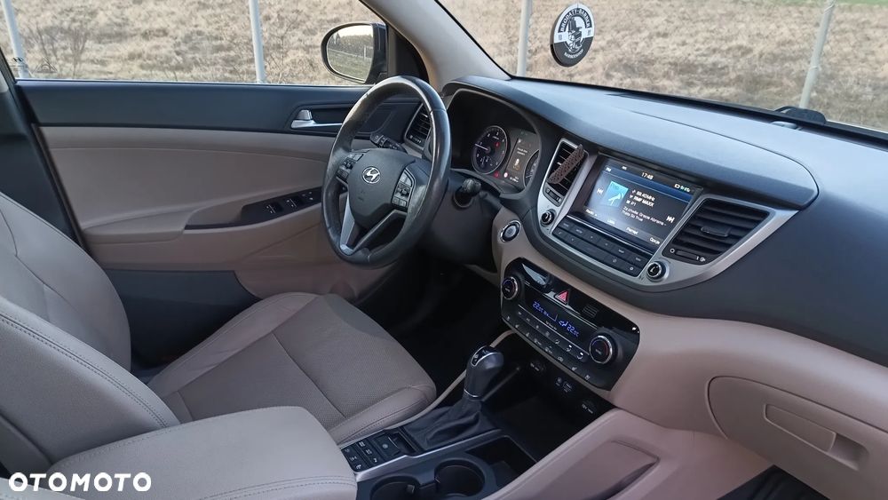 Hyundai Tucson 2.0 CRDI Premium 4WD - 17