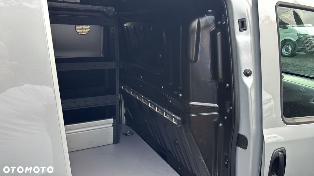 Opel Combo - 24