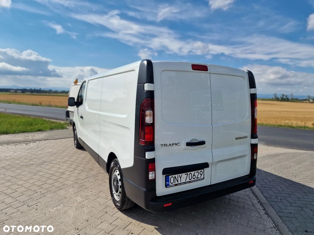 Renault Trafic - 14
