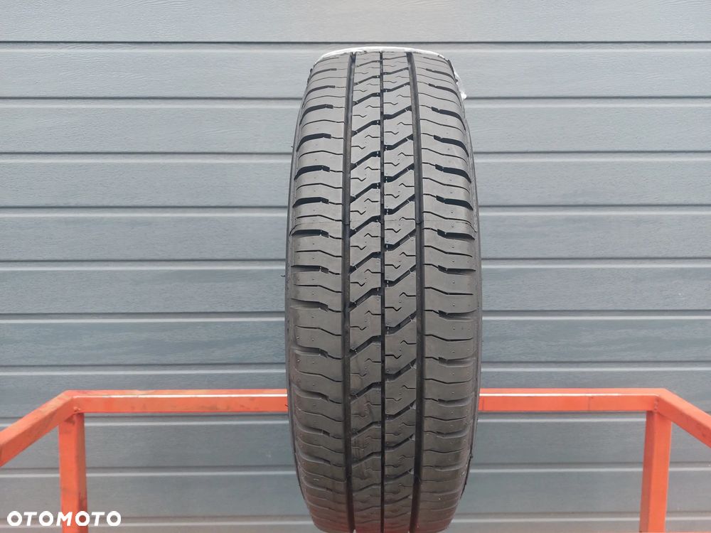 195/70 R15C 104/102R OPONA POJEDYNKA PIRELLI CITYNET PLUS DOT09 - 1